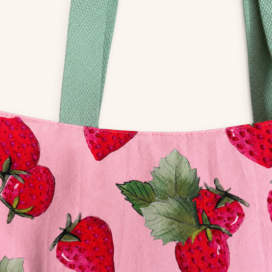 Berry Picnic Tote